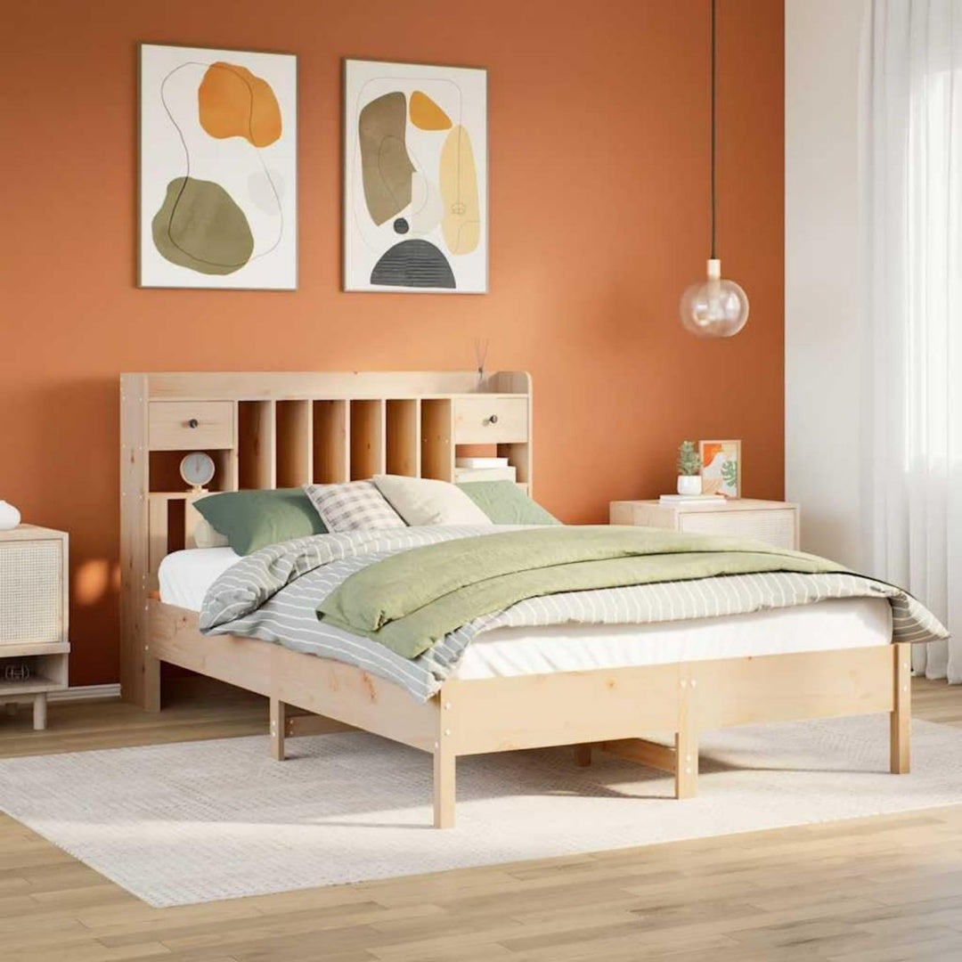 Das Bettgestell misst 135 x 190 cm