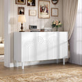 Sideboard mit 3 Tueren, verstellbaren Ablagen und geschlossenem Stauraum
